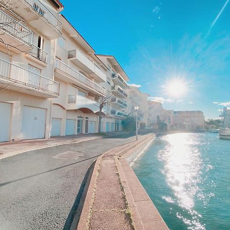 شقة Superbe T2 Au Calme Avec Balcon Sur La Marina - 10 كانيه المظهر الخارجي الصورة